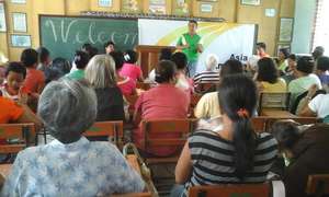 organic garden class for parents at local school