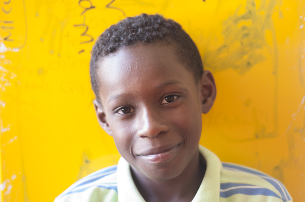 Protect 50 children with safe housing in Medellin