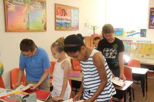 Learning and reading together