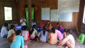 Training on Chicken and Pig Raising