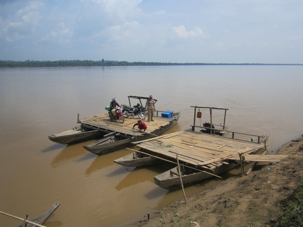 Sustainable lives for 375 women in rural Cambodia