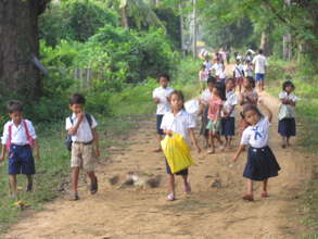 The children of the island going to school