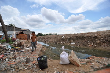 Help 200 Cambodian Villagers Evicted in Land-Grab