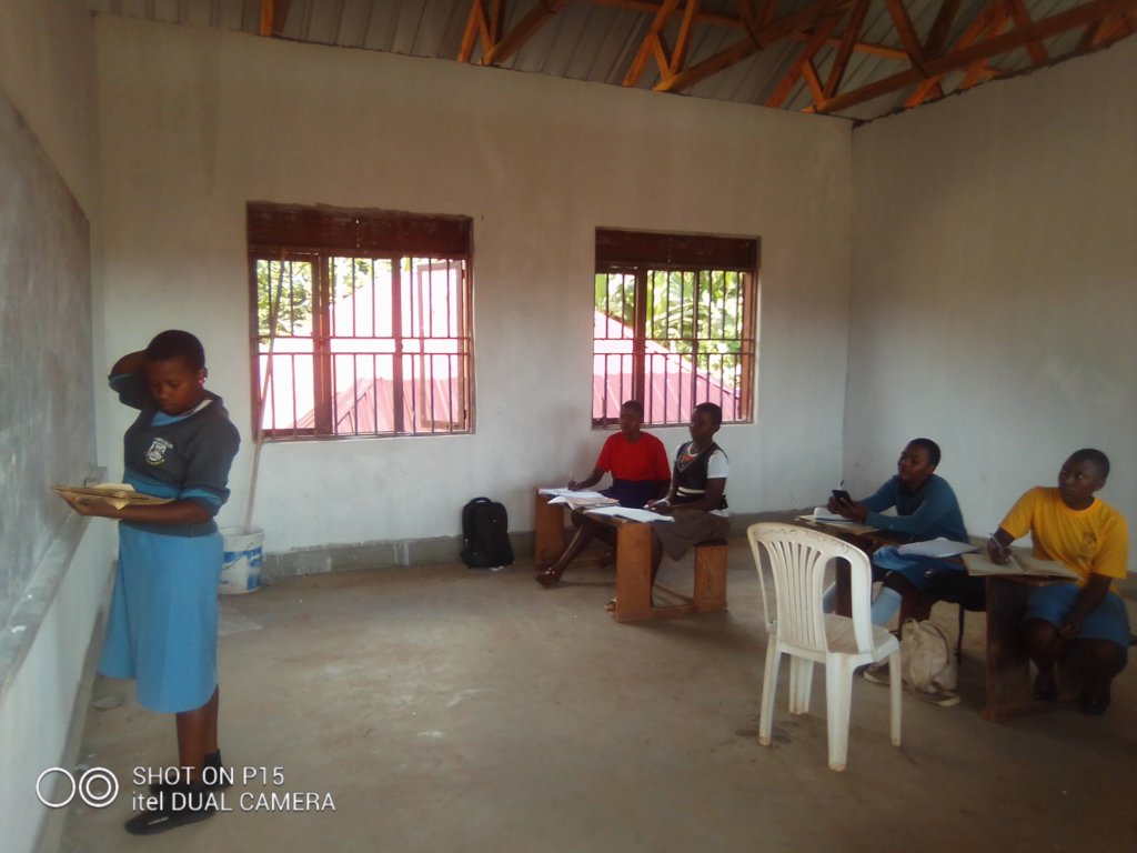 learners discussing in class