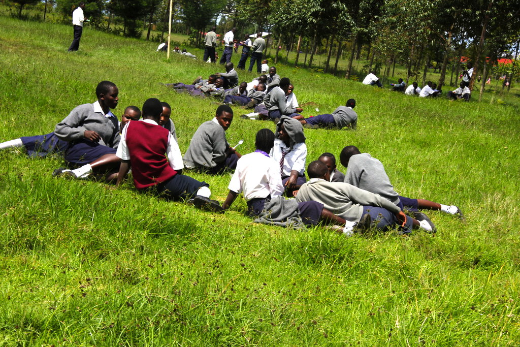 Help 1,800 students get quality teachers in Kenya