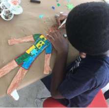 Child at the "Hello Art" Saturday morning class