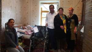 One wheelchair delivered to a grateful household