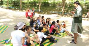 Learning about poverty through simulation games