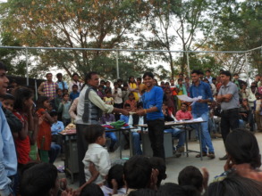 Sunil receiving a sports prize in 2014