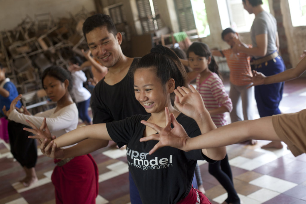 Help Young Cambodian Artists Start Their Career