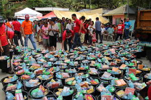 Food for Victims of Super Typoon Haiyan