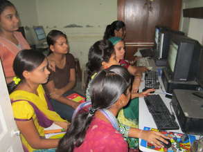 children in the lab