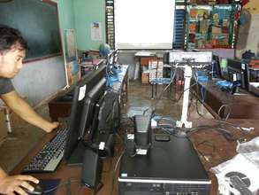 Asturias Elementary School e-classroom set up