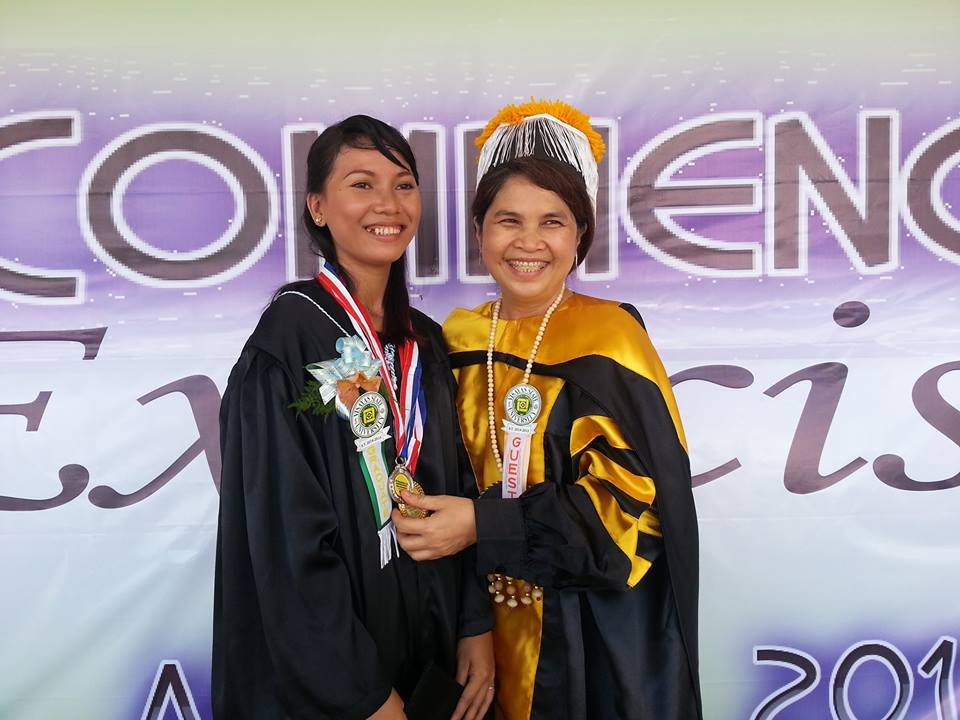 Valedictorian Rosemaylin, VSU class 2015