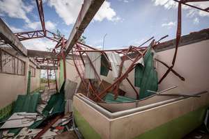 Devastated school building in Ormoc