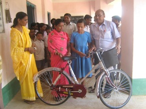 Bicycle support to the children