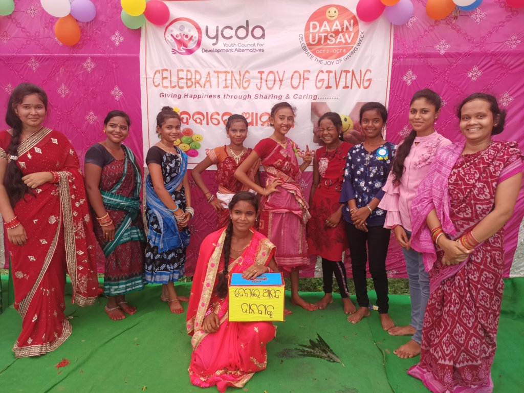 We are haapy in Spreading Happiness & Joy