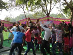 children are enjoying picnic