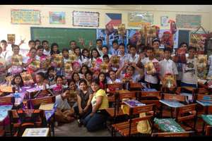 GlobalGiving away our books in Bagong Silang