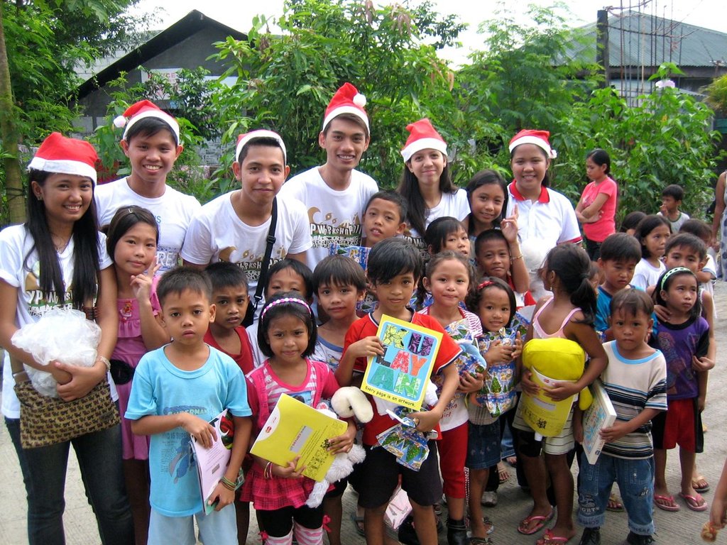 Helping Kids Deal With Trauma from Typhoon Haiyan