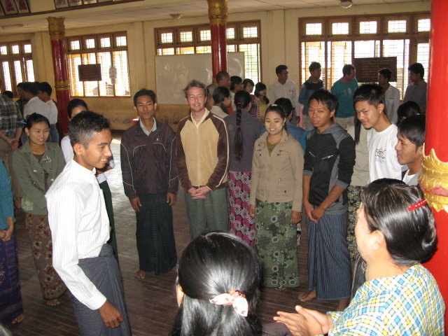 Support Teacher Trainings in rural Myanmar
