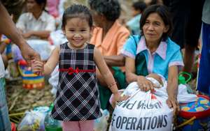 The promise of food makes for happy children