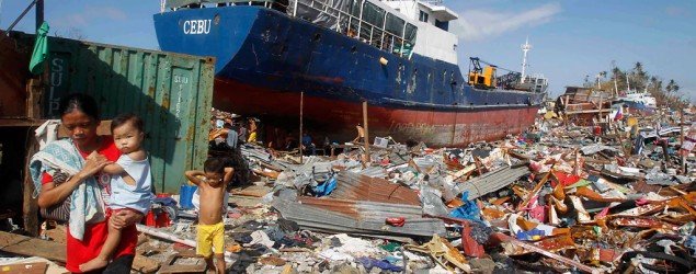 SHELTERS 4 Typhoon Haiyan survivors in Philippines