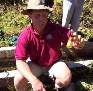 Help volunteers tackle community problems