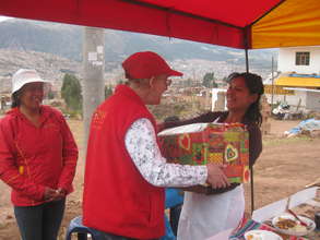 Awards to winning mothers