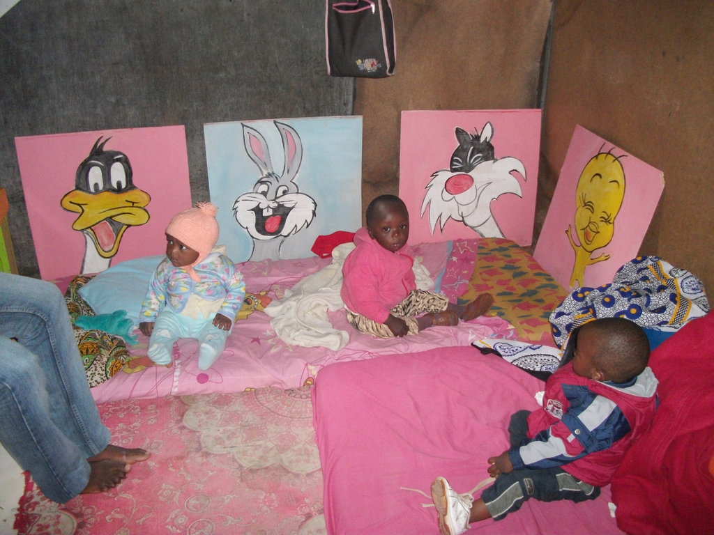 Safe babycare for single mums in the Nairobi slums