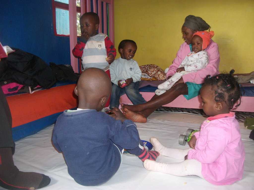 Safe babycare for single mums in the Nairobi slums