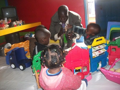 Safe babycare for single mums in the Nairobi slums