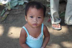 Emergency Food Packs for Typhoon Haiyan Survivors