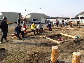 Sandpit and balance beams