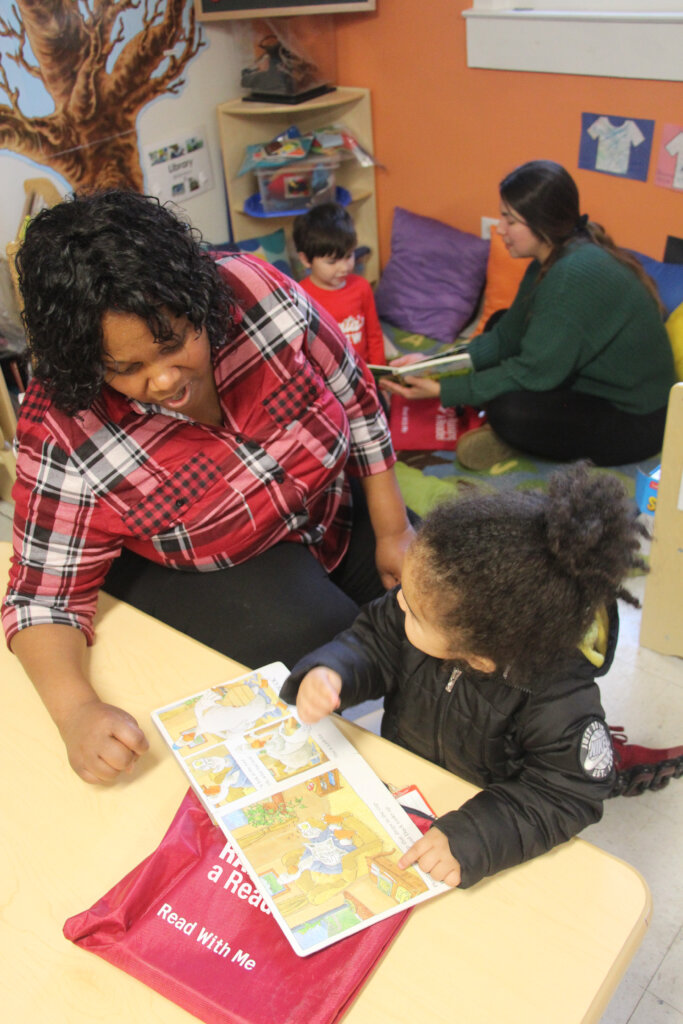 Bring Bilingual Books & Materials to Children 0-8