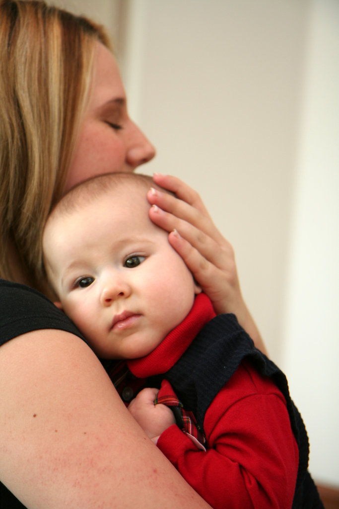 Baby Leo & Mom Jessie Need A Home For The Holidays