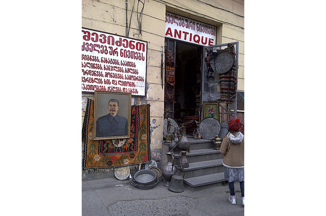 Challenging Positive Attitudes Toward Stalin