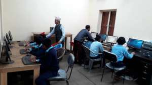 A fully functional computer lab in Keraunja