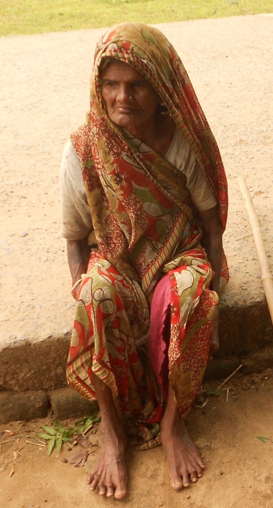 Immediate Need a Warm Blanket for a Old (India)