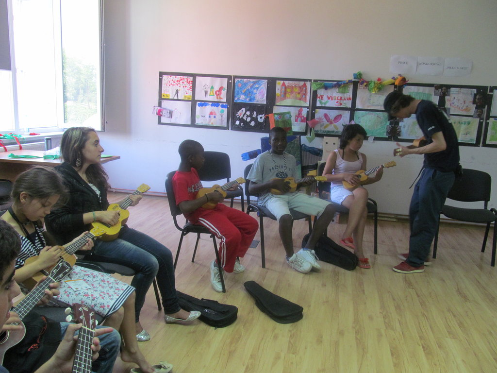 Send 6 Zimbabwean orphans to Poland Arts Festival