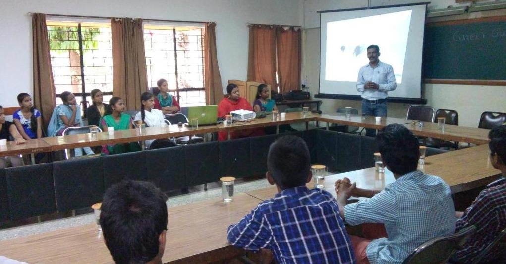 Rohini receiving career guidance.jpg