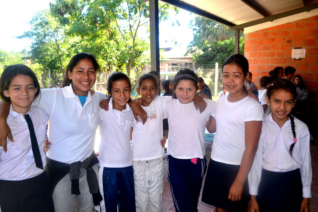 Help 1,300 children & their families during floods