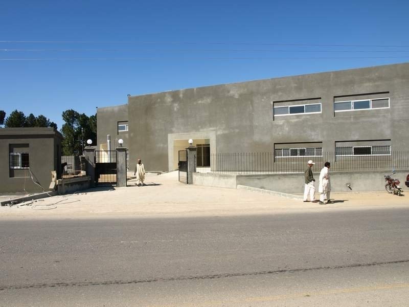 Provide Free Eye Care in a Pakistani Eye Hospital