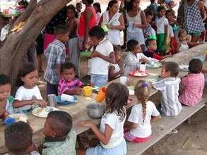 Hot meals and education for displaced children