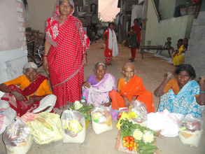 Giving food support to poor elderly people