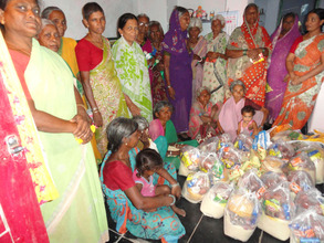 Destitute Elderly Women receiving food support
