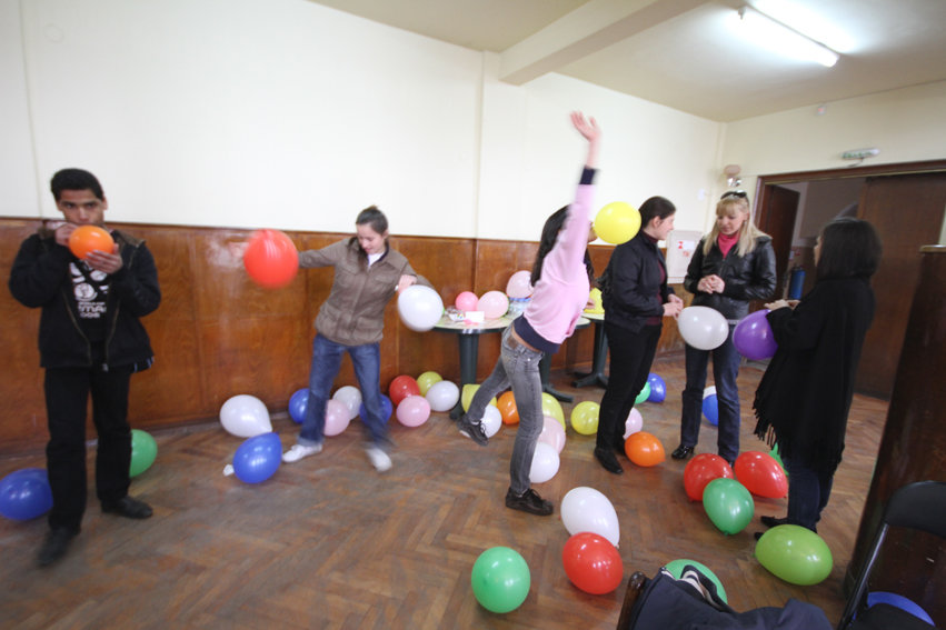 Provide Long-Term Mentors to Disadvantaged Youth