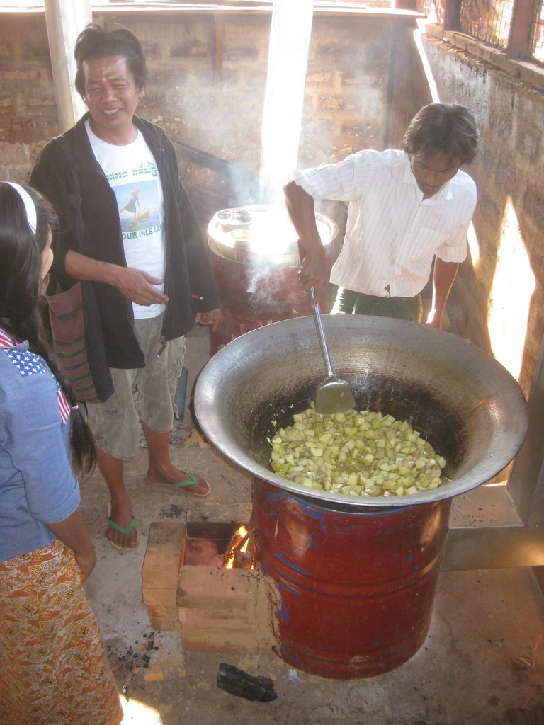 A large stove in action in Naung Taung monastery