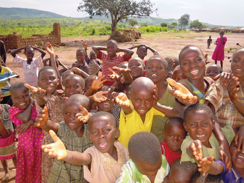 Kubunina,access to school to 70 Congolese children