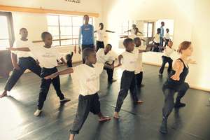 Ashley teaching MindLeaps students